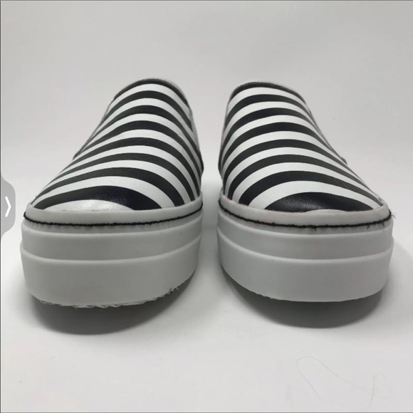 NWT Alice and Olivia striped leather Platform leather slide sneakers - Picture 3 of 7